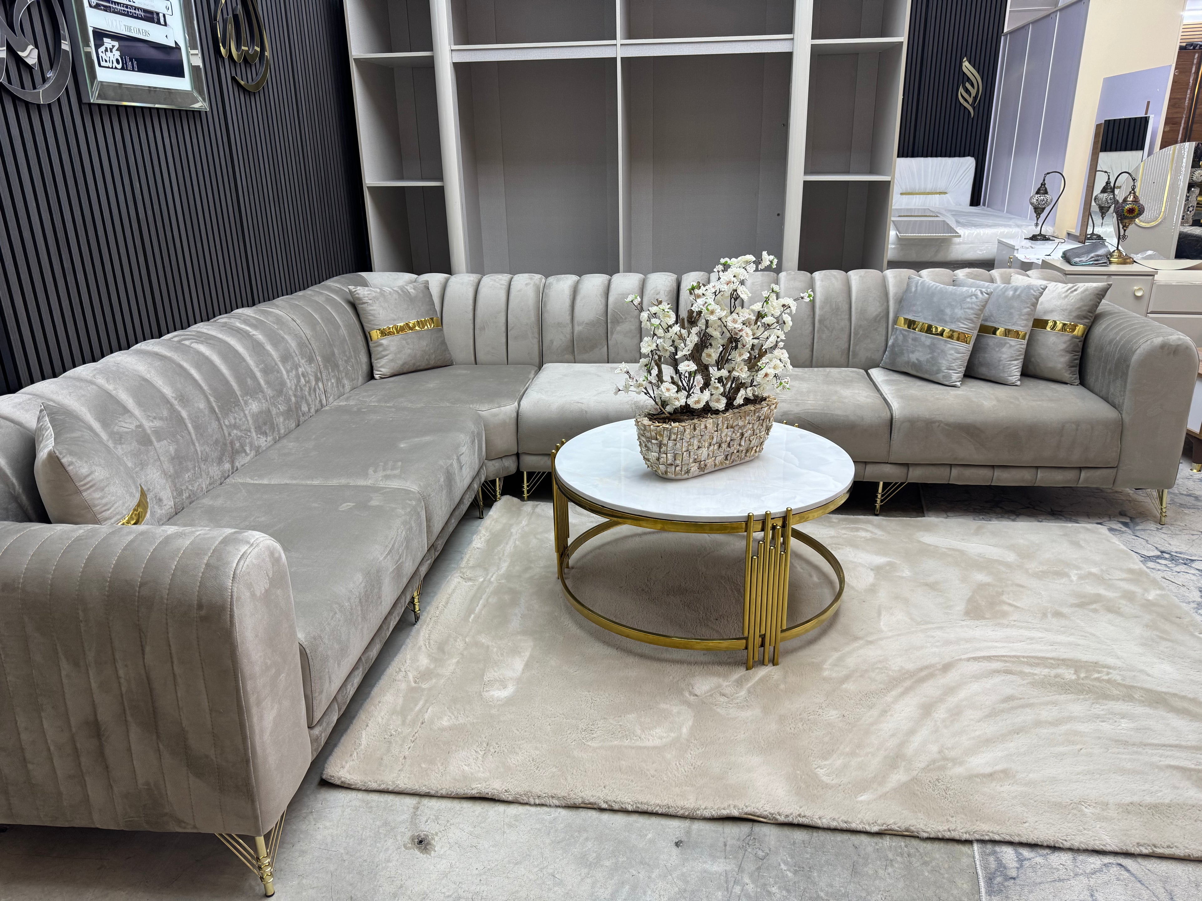 Hoekbank 280x340x85cm  bby face beige